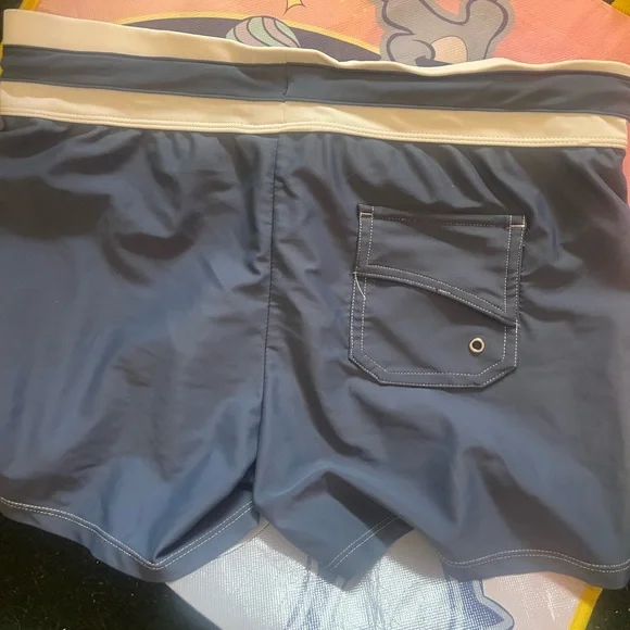 Free Country Navy and White Athletic Shorts - Picture 4 of 4